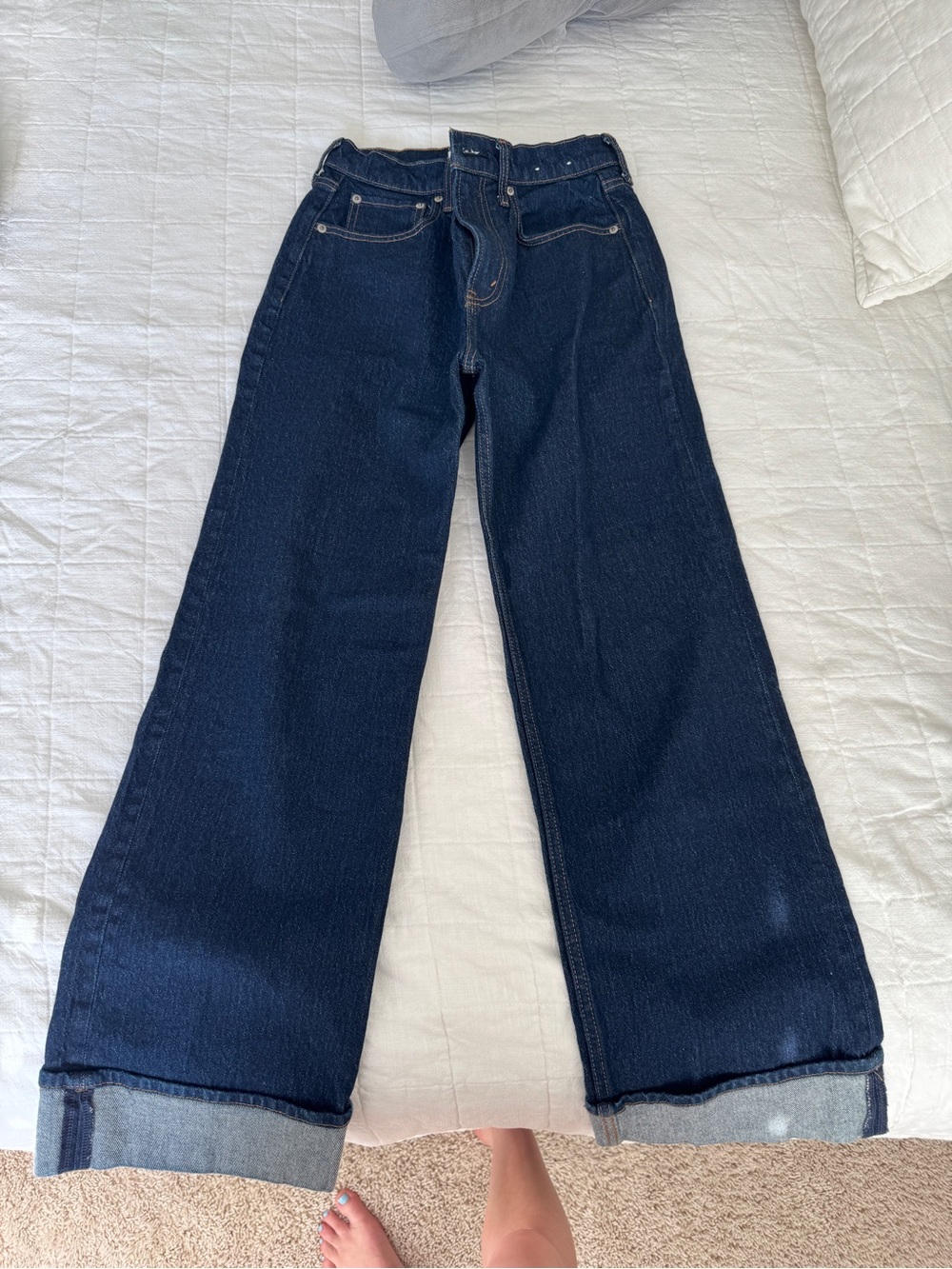 ABERCROMBIE Wide Leg Dark Blue Women's Jeans 27 short